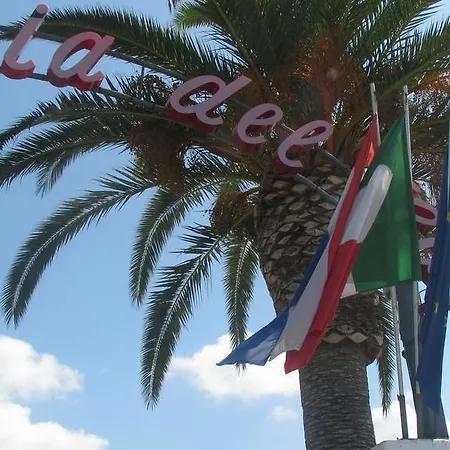 Baia Del Capo 3*