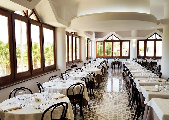 Hotel Baia Del Capo 3*