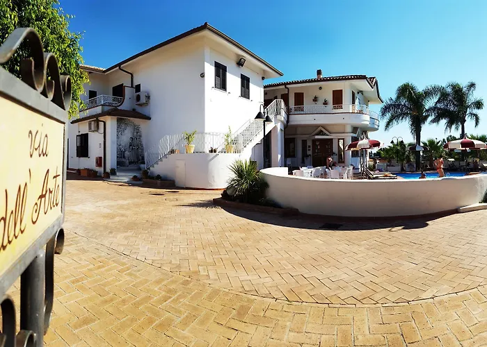 Hotel Baia Del Capo 3*