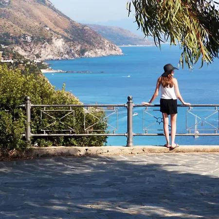 Baia Del Capo ريكادي