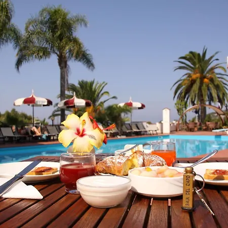 Baia Del Capo 3*